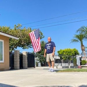 Meet your Posher, Jose